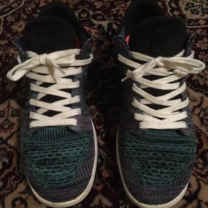 Nike Dunk Flyknit size 10.5